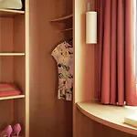 Ibis Hotel 3*