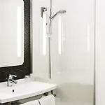 Ibis Отель 3*