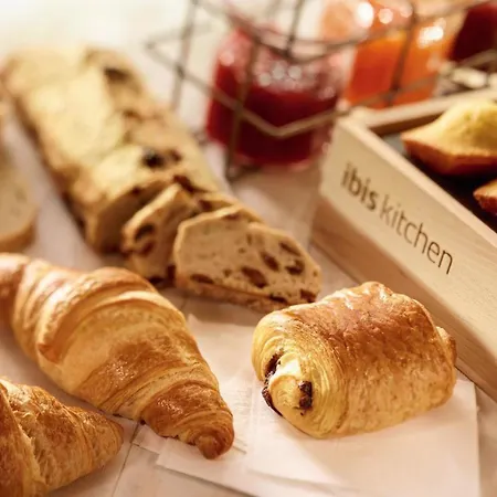 宜必思内穆尔斯酒店 内穆尔