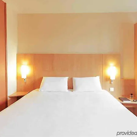 Ibis Hotel Nemours