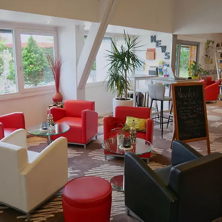 Ibis Nemours