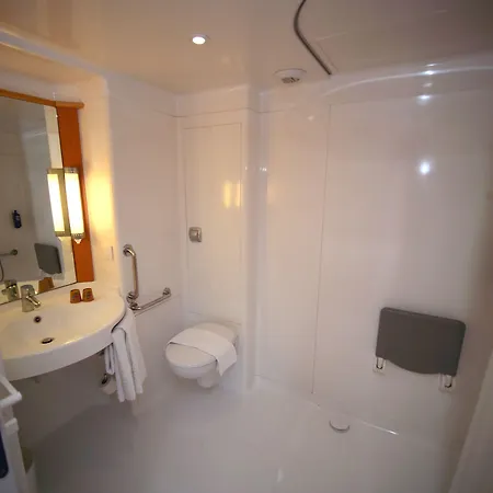 Ibis Hotel Nemours