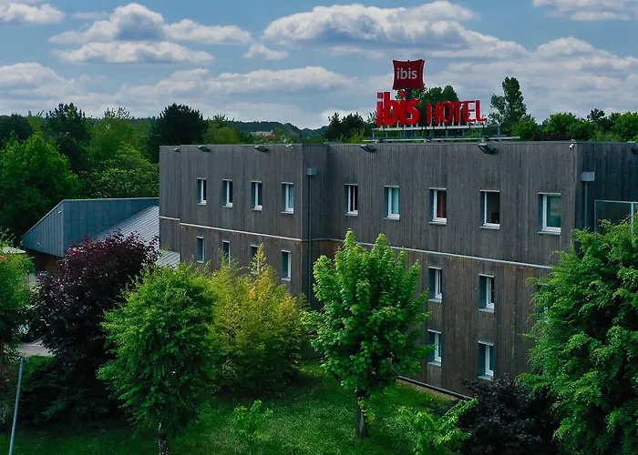 Отель Ibis 3*